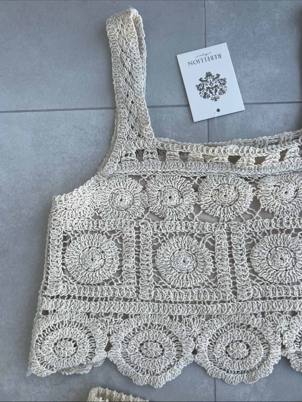 High-Waist Crochet Shorts Set in Cream — Boho Summer Knit - Picture 5 of 6